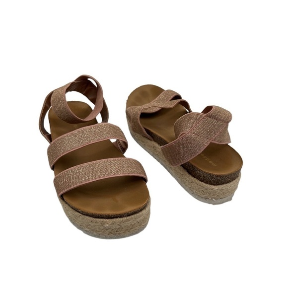 Madden Girl Rose Gold Shimmer Jimmie Platform Espadrille Sandals Size 3 Girl’s - Picture 1 of 10